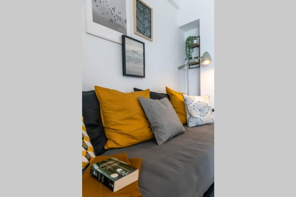 Beachfront Apartment Near Marbella Sitio de Calahonda Ngoại thất bức ảnh