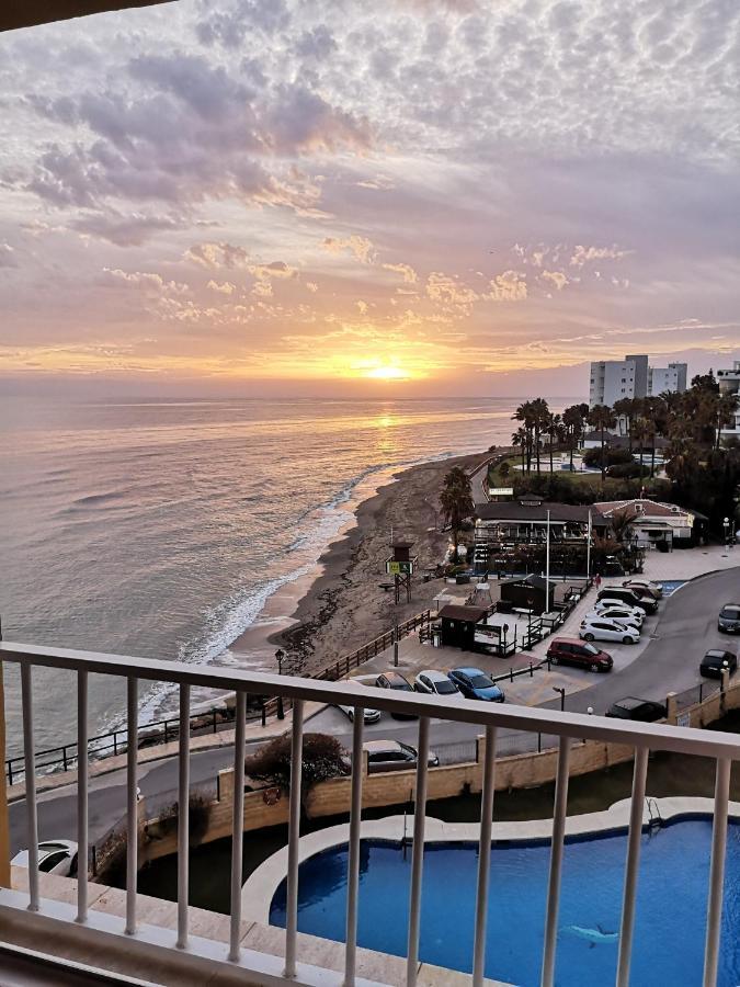 Beachfront Apartment Near Marbella Sitio de Calahonda Ngoại thất bức ảnh