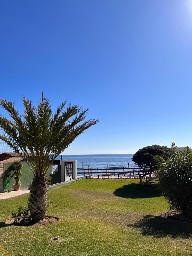Beachfront Apartment Near Marbella Sitio de Calahonda Ngoại thất bức ảnh